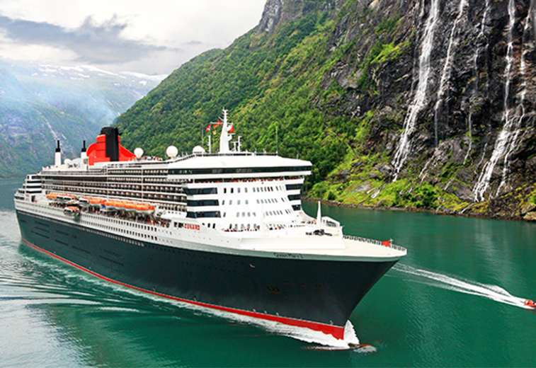 The Southern Star: Work on the Queen Mary 2